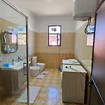 Arditi's בית הארחה *